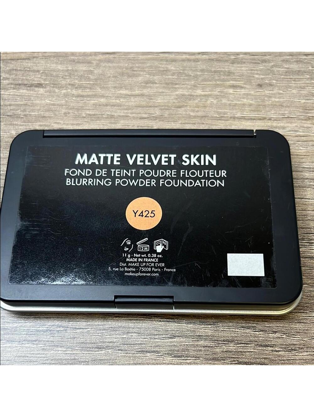 Make Up For Ever Matte Velvet Skin Blurring Powder Foundation - #Y425 NWOB - Picture 2 of 3